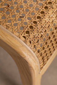 เก้าอี้ทานข้าว Elok ทำจากโครงไม้เนื้อแข็ง พร้อมหวายสาน สำหรับใช้ภายในหรือภายนอกอาคาร ตกแต่งแบบธรรมชาติ - Product Image 6