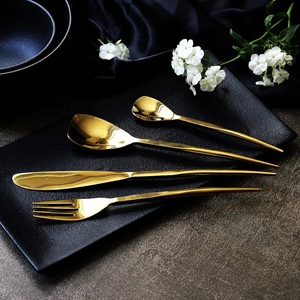 Juego de cubiertos de Metal con mango de diseño de moda chapado en oro, conjunto de cubiertos de Metal, cuchara y tenedor nuevos, precio al por mayor - Product Image 4
