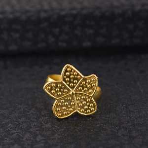 Latest Design Boho Flower <b>Ring</b> Dainty Brass Jewelry for Women 18K Gold Plated Floral <b>Statement</b> <b>Ring</b> for Wholesale/OEM/ODM - Product Image 1