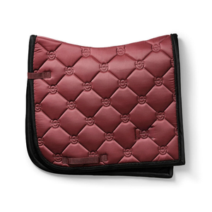 Coussin de selle de cheval anglais de haute qualité Doublure respirante douce Tissu matelassé durable pour des tapis de selle confortables et performants - Product Image 1