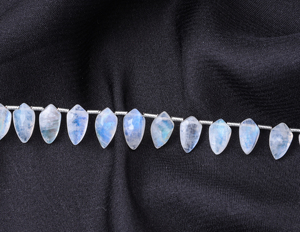 ลูกปัดหินมูนสโตนสีรุ้งเหลี่ยมเพชรพลอยสวยงามหินคริสตัลทรงรีกลมสำหรับทำเครื่องประดับกำไลข้อมือ - Product Image 2