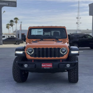 Jeep Wrangler Rubicon 2024 Usado, Asientos de Cuero de Alta Calidad, Transmisión Automática de 6 Velocidades, Volante a la Derecha/Izquierda - Product Image 1