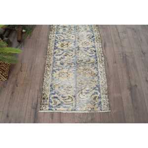 Alfombra Turca de 1.8x4.4 pies, Alfombra Vintage Azul con Diseño Floral de Lana - Product Image 1