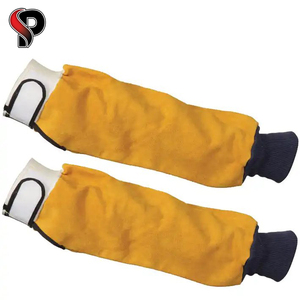 Manchons de soudage résistants à la chaleur Manchons en cuir pour souder fermeture à bouton Protection résistante aux étincelles fabricant au Pakistan - Product Image 4