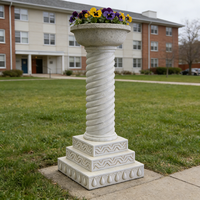 Socle en résine en spirale torsadée - Design d'inspiration grecque, base extérieure élégante pour statues de jardin et accents de jardinières