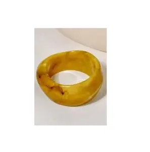 Epoxy resin bangle latest design charm and attractive design for hand wear and yellow epoxy resin bangle for sale