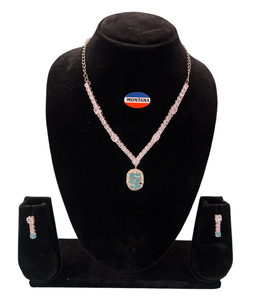 Elegante juego de collar AD para uso tradicional Ideal para emparejar con saris Lehengas y trajes Salwar - Product Image 2