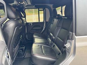 Jeep Gladiator Rubicon Hard Top Eco-Diesel Transmission Automatique V8 Cylindres 2021 - Product Image 3