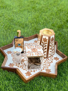 Artisanat de haute qualité, boîte ronde en bois de santal avec incrustation de résine, brûleur d'encens religieux, ensemble Bakhoor avec anis étoilé - Product Image 2