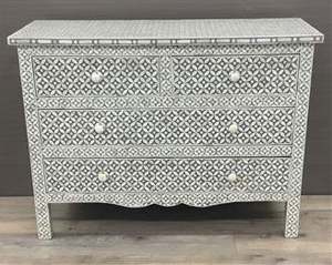 Mesita de Noche con Incrustaciones de Hueso Indio Personalizada, Gabinete con Cajones Florales Hecho a Mano para Decoración del Hogar, Dormitorio, Sala de Estar - Product Image 3