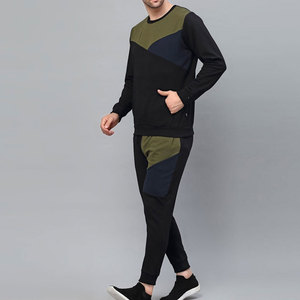 En Stock, Conjuntos Deportivos Profesionales para Hombre de Alta Calidad, para Uso en Exteriores, Estilo Cuello Redondo - Product Image 2