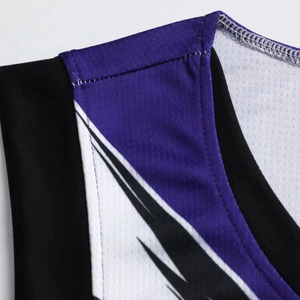 Service de sublimation personnalisé, ensemble d'uniformes de basket-ball pour hommes, maillot sans manches et short respirant pour jeunes, kit de vêtements de sport d'équipe - Product Image 4