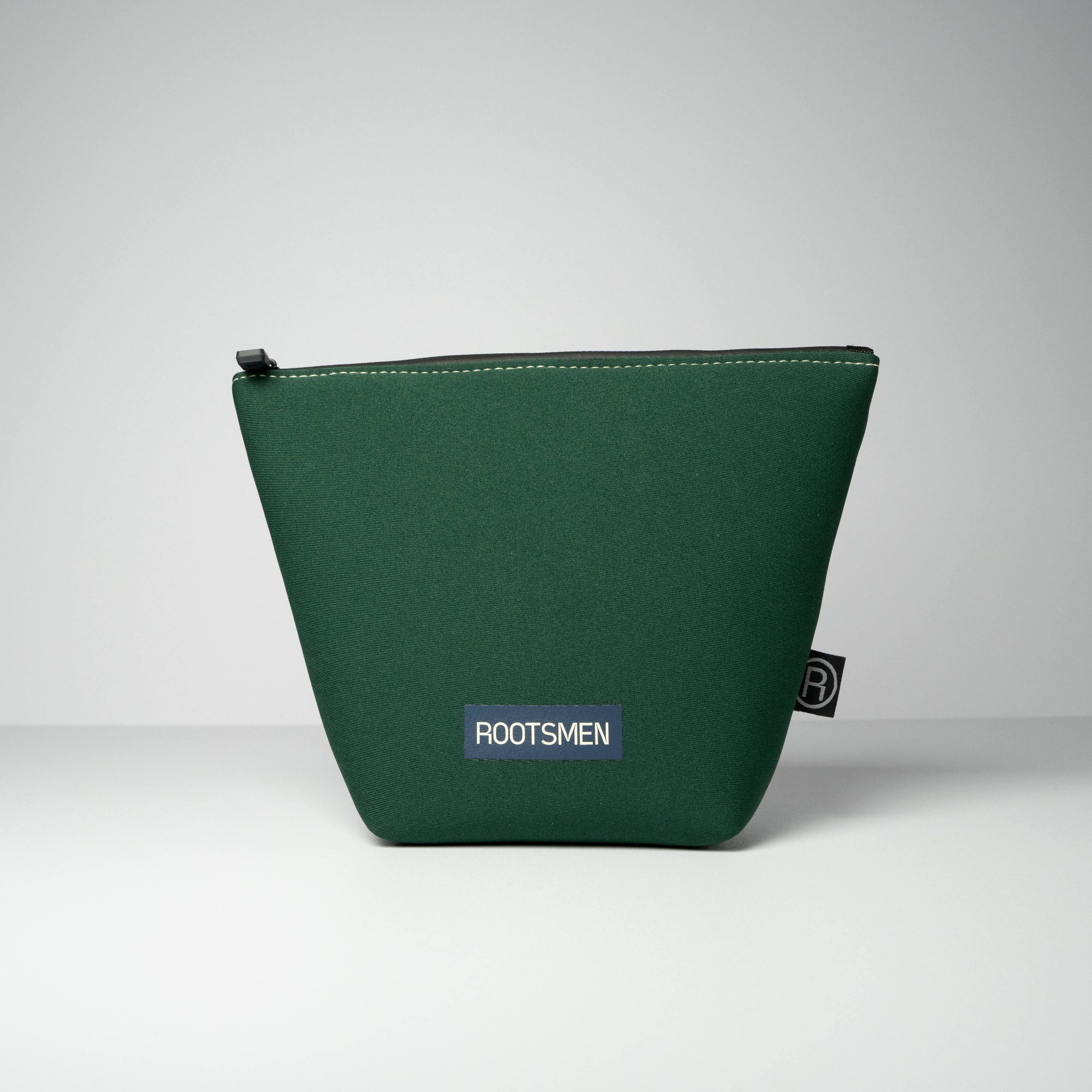 สีเขียวเข้ม