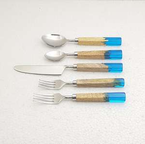 Wholesale Bulk Stainless Steel <b>Knife</b> <b>Fork</b> Spoon Tea Spoon 5pcs Cutlery <b>Set</b> Reusable Silver Hotel Restaurant Home Flatware Party - Product Image 2