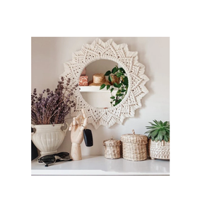 Miroir mural en macramé au design haut de gamme Design décoratif et créatif Finition naturelle Décoration de Noël Miroir mural - Product Image 6