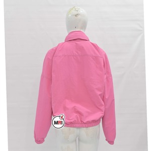 เสื้อกันลมผ้าโพลีเอสเตอร์สำหรับผู้หญิงแจ็กเก็ตกันน้ำเสื้อกันลมแบบทูโทน - Product Image 2