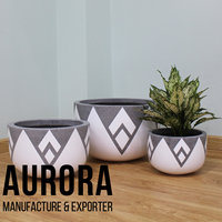Jardinières en fibrociment personnalisables pour l'export en gros, fabriquées au Vietnam, écologiques, peintes, pour usage domestique et de jardin, durables, légères, avec trou de drainage