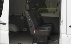 8BTPE7CDXGE121812 2016 Fourgon utilitaire pleine grandeur RWD 3.0L V6 Faible kilométrage - Product Image 2