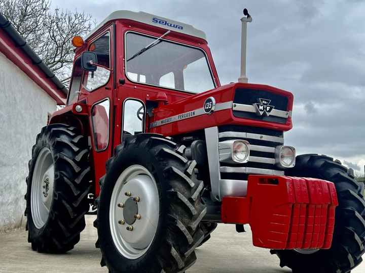 Massey Ferguson 135 MF 1800M Series MF 1840 M Power Shuttle Used Tractors
