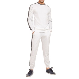 Otoño/Invierno nuevo estilo OEM personalizado dos piezas Jogging trajes chándal conjuntos de alta calidad hombres chándal - Product Image 2