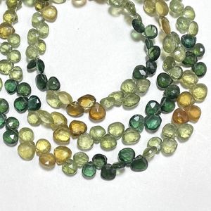 Perles de pierres précieuses d'apatite naturelle de haute qualité 5.5-7MM perles de pierre de briolette en forme de coeur à facettes multiples en gros - Product Image 3