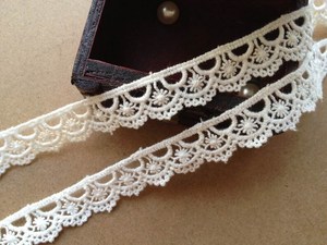 Bordure en dentelle de coton de style vintage, bordure en coton crochet beige, bordure festonnée pour vêtements de mariage, artisanat DIY - Product Image 3