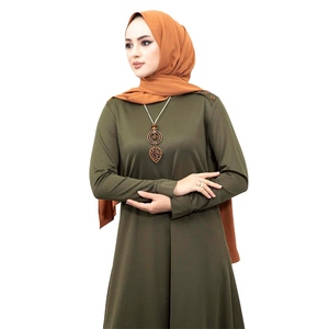 Conjunto de Uniforme Médico Musulmán Modesto Perfect Choice para Mujer, Apto para Hiyab, Cómodo, Elegante y Duradero - Product Image 3