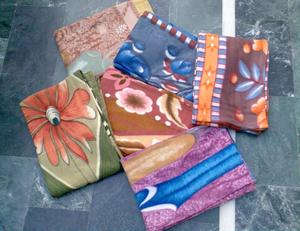 Pas cher solide imprimé Style américain quatre saisons couverture polaire chaude 100% Polyester Harshit International - Product Image 1