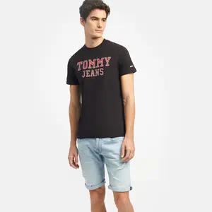 Vente en gros Streetwear vintage en vrac T-shirts unisexe avec impression Deboss 3d pour hommes Conception personnalisée T-shirt pour hommes