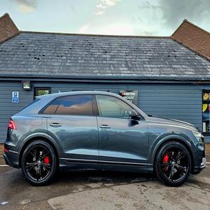 ¡Oferta Imperdible! Audi Q8 S-Line 2019 Súper Limpio, Motor 3.0L TFSI de 335hp, Tracción Total Quattro, SUV de Lujo Automático - Product Image 2