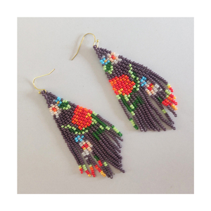 Grand fabricant indien largement vendu meilleure qualité style classique fait à la main fleur hawaïenne perlée magenta glands boucles d'oreilles - Product Image 1