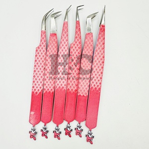 Pince à épiler d'extension de cils de haute qualité au design Kitty personnalisé Outil de pince à épiler d'extension de cils durable avec logo de pointe de volume MINK - Product Image 3