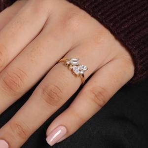 Anillo de Compromiso de Diamantes de Corte Marquesa de 0.95 Quilates, Diseño Personalizado, Banda de Eternidad de Lujo, Oro Sólido de 14K, Certificado IGI, para Mujer - Product Image 4