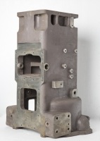 Pièces automobiles de haute précision en alliage d'aluminium, acier, laiton, cuivre, usinées CNC, usinage par électroérosion à fil, fraisage, tournage, perçage