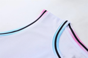 Ensemble d'uniformes de basket-ball de vêtements de sport Uniforme de basket-ball réversible en sergé avec uniforme à motif personnalisé - Product Image 4