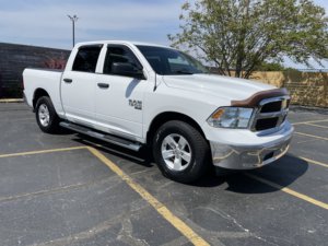 Ram 1500 Classic Tradesman 2020 Usada en Buen Estado - Product Image 2