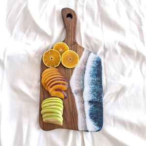 Planche à découper en bois de résine solide avec des matériaux en bois d'acacia et en bois de manguier offrant une surface d'équilibre exceptionnelle - Product Image 1