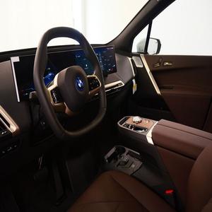 Alerte Offre Exceptionnelle! SUV de luxe blanc automatique à double moteur et transmission intégrale BMW iX M60 2024, super propre - Product Image 4