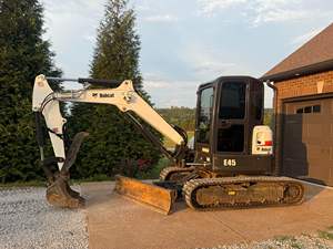 Nueva Excavadora con Motor Potente, Sistema Hidráulico Robusto y Alta Durabilidad para Construcción, Minería, Agricultura y Movimiento de Tierras Pesadas - Product Image 3