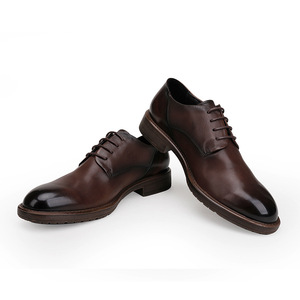Chaussures Derby en cuir de vachette de qualité supérieure avec doublure respirante et talon résistant à l'usure, chaussures habillées pour hommes, chaussures de tous les jours - Product Image 3
