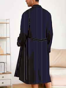 Batas de dormir para hombre de satén de seda 100% simples y suaves, batas de baño de seda personalizadas de verano de alta calidad con logotipo personalizado. - Product Image 5