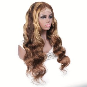 Vente en gros perruque en dentelle de cheveux humains 13x4 Hd perruques frontales, perruques en dentelle frontale ondulée cheveux humains pré-plumés - Product Image 5