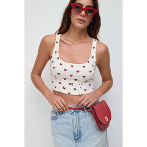 Camiseta Interior Casual y Elegante con Detalle de Corsé y Diseño con Logotipo Estampado en la Parte Delantera con Tirantes Gruesos - Product Image 1