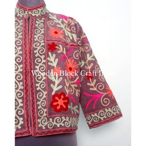 Hermosas Chaquetas de Invierno Bordadas a Mano con Cuello Redondo para Mujer, Talla Única, Hechas a Mano, para Vestir de Noche - Product Image 2