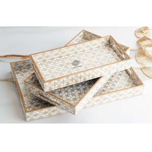 Juego de 3 bandejas de madera de diseño tradicional indio, hechas a mano, multiusos, decorativas, para servir. - Product Image 2