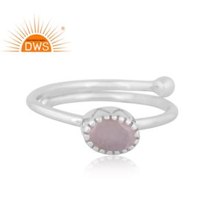 แหวนเงินแท้ประดับมูนสโตนสีขาวธรรมชาติ ดีไซน์ทันสมัย สามารถสวมซ้อนกันได้ ผลิตโดยผู้ผลิตเครื่องประดับตามสั่ง - Product Image 4