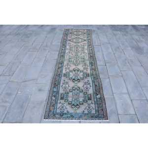 Alfombra turca de 3.3x12.4 pies, alfombra vintage azul con lunares de lana - Product Image 1