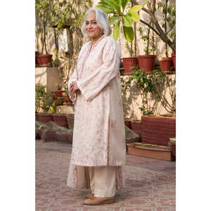 ชุดลำลองปักลายผ้าลอน 3 ชิ้น พร้อมผ้าคลุมไหล่ชีฟอง รุ่น DN-62018 ดีไซน์ลายปักแบบเดนท์ - Product Image 6