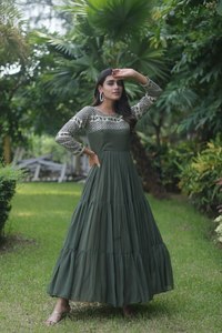 Heavy Faux Georgette Long Anarkali con vestido de trabajo de secuencia Zari de Royal Export - Product Image 6