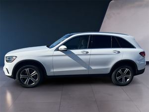SUV 4MATIC 2021 d'occasion en parfait état, 9 vitesses, 225 CV, 2L, transmission automatique 14 rapports, prêt à la vente - Product Image 5